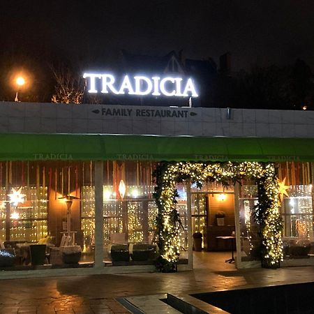 Arcadia Spacious Apartments Odessa Extérieur photo