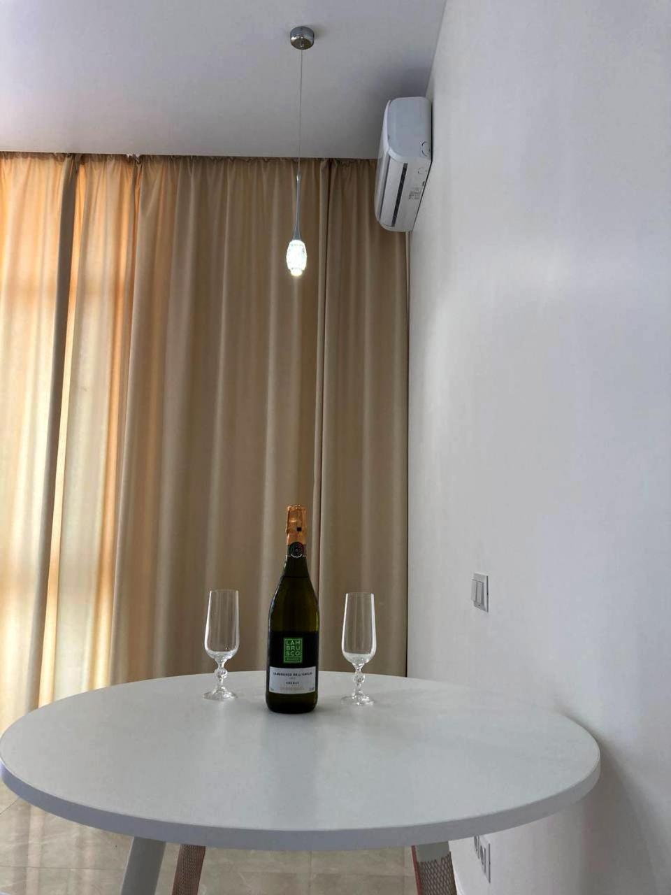 Arcadia Spacious Apartments Odessa Extérieur photo